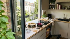 Beeren-Streuselkuchen mit Kondensmilch: Der kleine Kniff für saftige Schichten